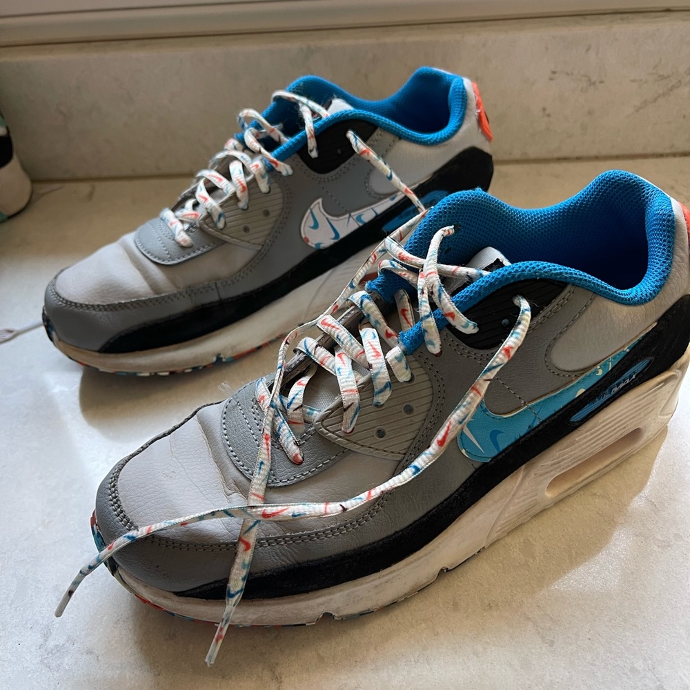 Nike Air Max Youth size 6.5